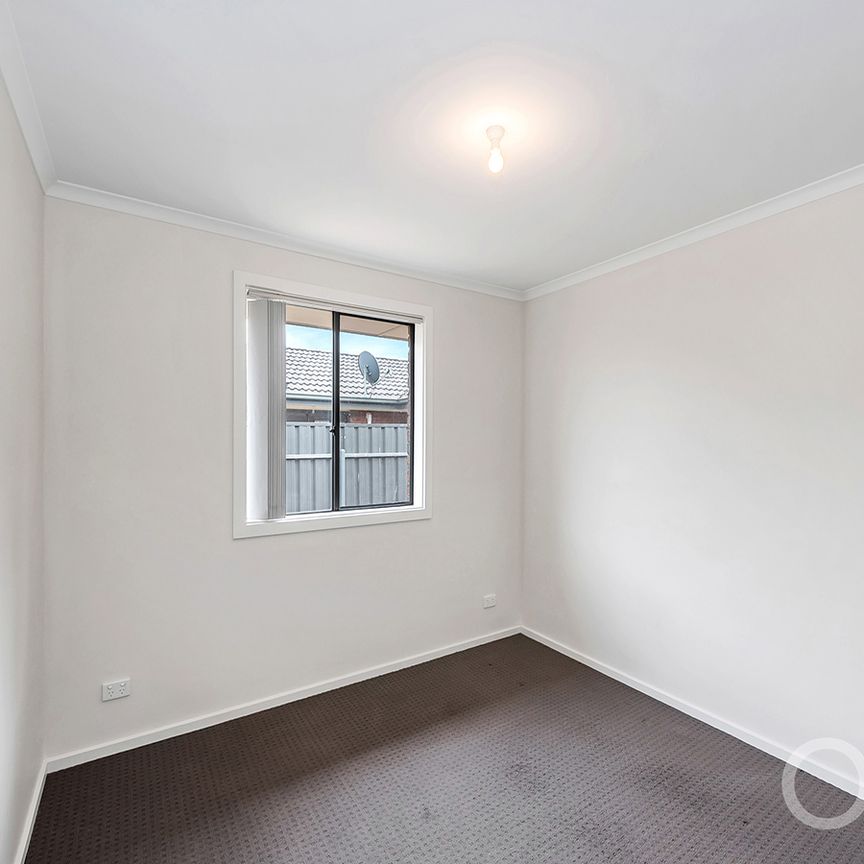 Open the Door to Low-Maintenance Comfort - Photo 1