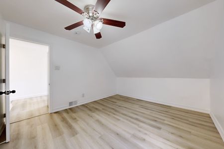 For Lease - 656 Crawford Street Unit# 3, Toronto, Ontario - Photo 2