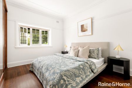 Elegant Four Bedroom Home in Marrickville - 3 Month Lease Only - Photo 3