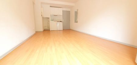 Location Appartement 2 pièces 36m² - Photo 4