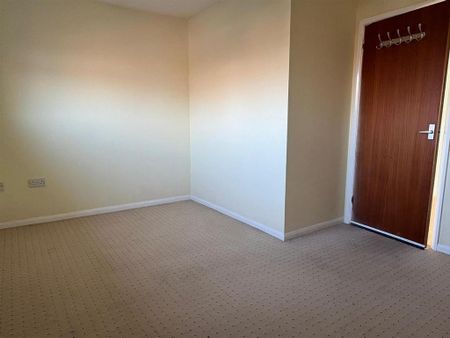 1 bedroom maisonette to rent - Photo 2