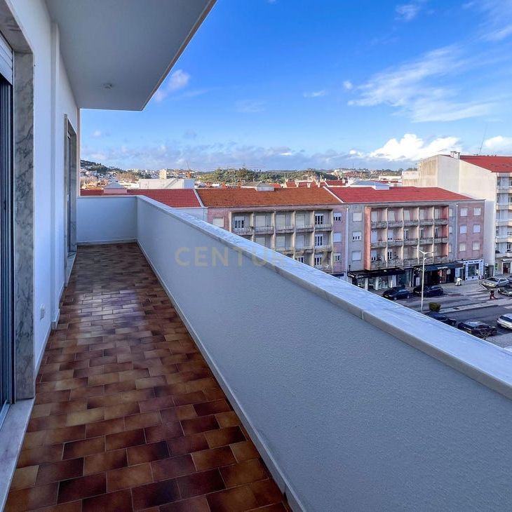 Santa Maria, Lisbon - Photo 1