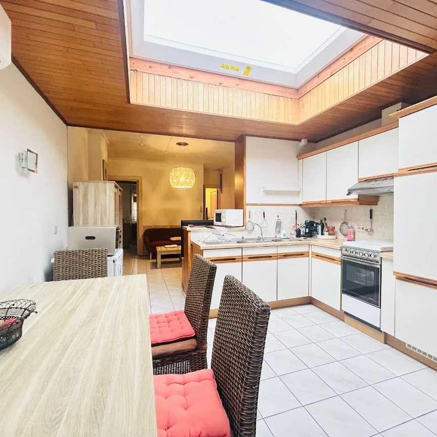 Huis te huur in Menen voor € 750 met 2 slaapkamers - Foto 1