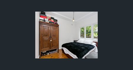 Stunning 2 Bedroom Apartment with Ocean Views FIRST OPEN FOR INSPECTION SCHEDULED 29/11/2025 - Photo 4