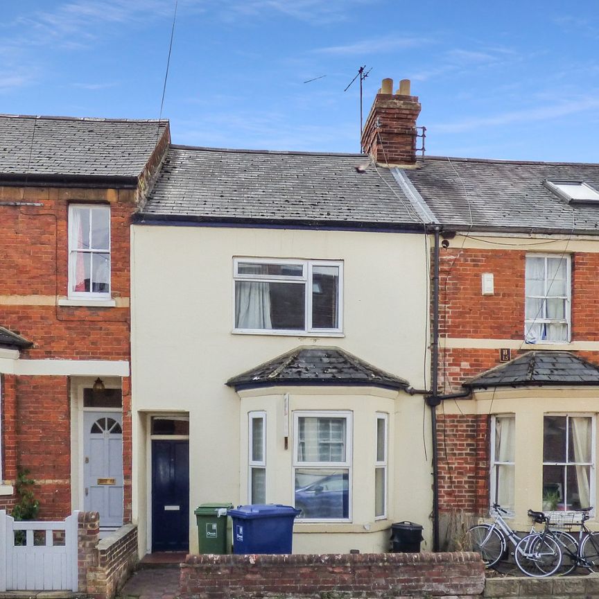 First Floor Back, 15 Boulter Street, Oxford OX4 1AX - Photo 1