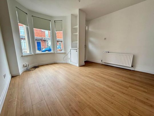 109 Greenore Street, Belfast, BT6 8NF - Photo 1