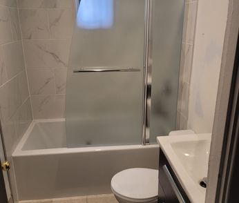 4 1/2 Très Bien Situé - Photo 2