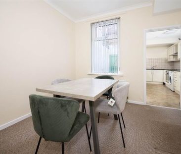 15 Rochester Street, Belfast, BT6 8EU - Photo 6