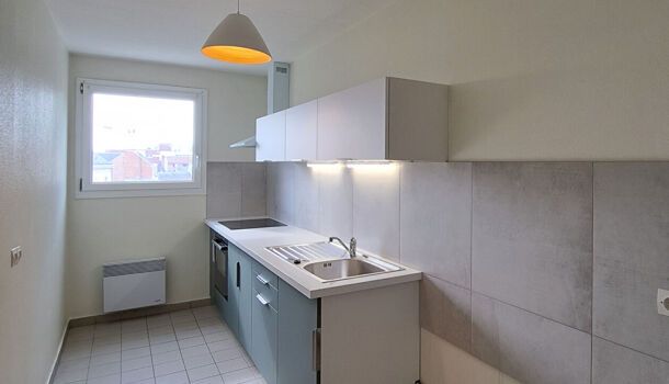 Appartement 3 pièces 72m2 REIMS 981 euros - Photo 1