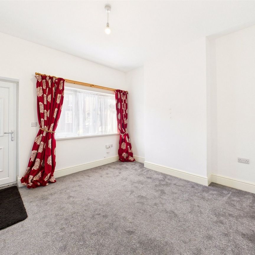 Bentley Road, Doncaster, South Yorkshire, DN5 - Photo 1