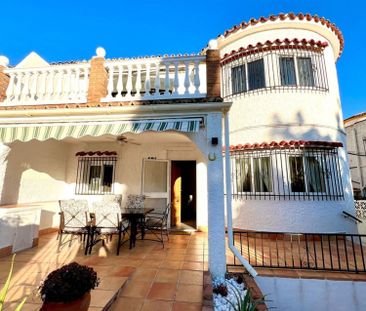 Alquiler de chalet pareado en Nueva Torrequebrada - Photo 6