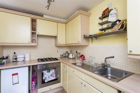 2 bedroom detached house to rent - Photo 4