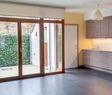 Aangenaam huis volledig gerenoveerd - Photo 5