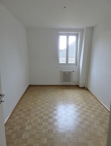 Charmante Dachwohnung inmitten von Basel - Photo 2