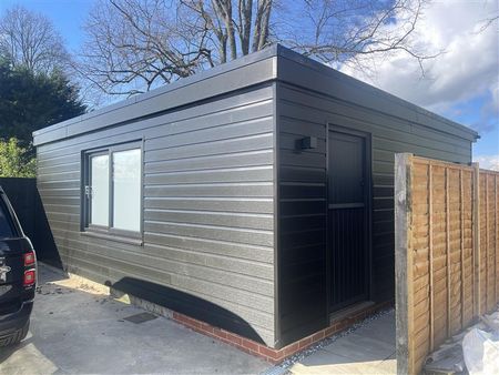 Studio to rent - Photo 3