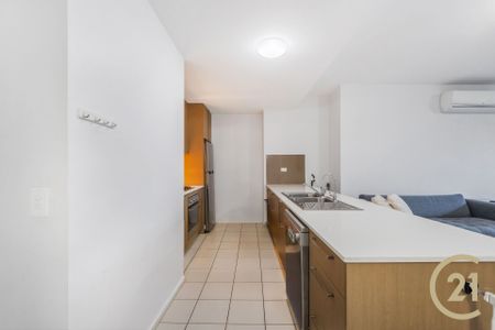 Immaculate 2 Bedroom - Photo 5