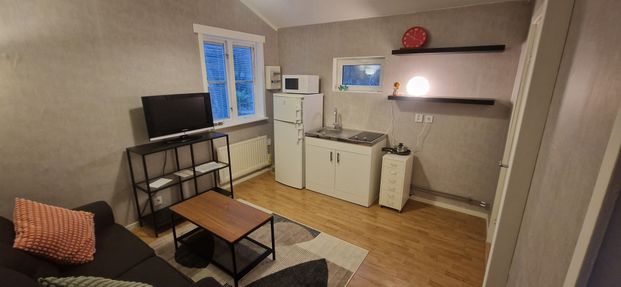 Östgårdsvägen, Ekerö - Foto 1