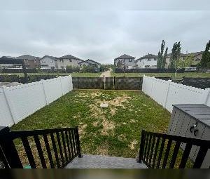 3 Bed 2.5 Bath Duplex Dbl Garage Westpark For Rent - Photo 6