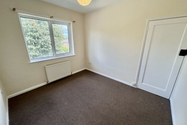 Beauvale Crescent - Photo 1