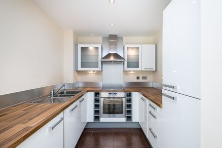 1 bedroom apartment to rent - Photo 2