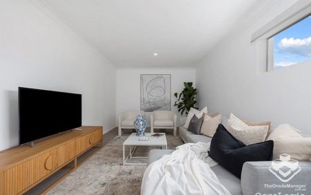 Location, Location, Location - Photo 2