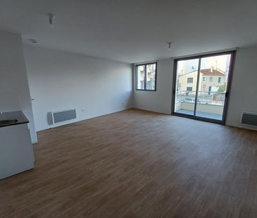 location Appartement T2 DE 56.51m² À LANNEMEZAN - Photo 1