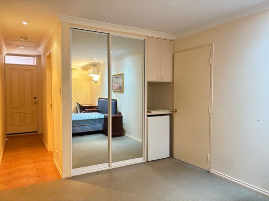 Great Location! - Photo 1