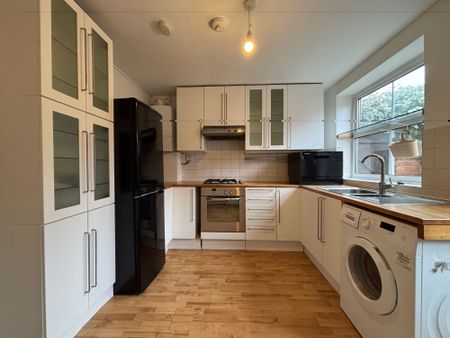 2 bed end of terrace house to rent in Princes Street, Leamington Spa, CV32 - Photo 4