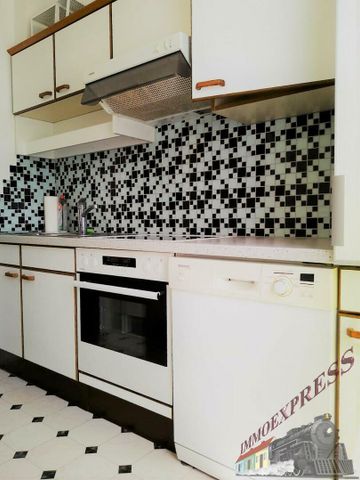 Schöne große Wohnung - Foto 5