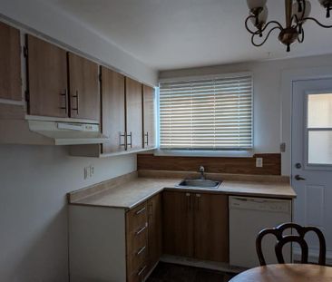 Cession de bail - 5 1/2 à 1119$/mois tout inclus dans Neufchâtel - Photo 1