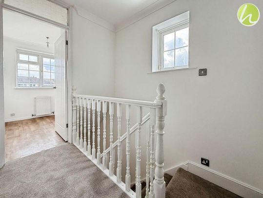 3 bedroom end of terrace house to rent - Photo 1
