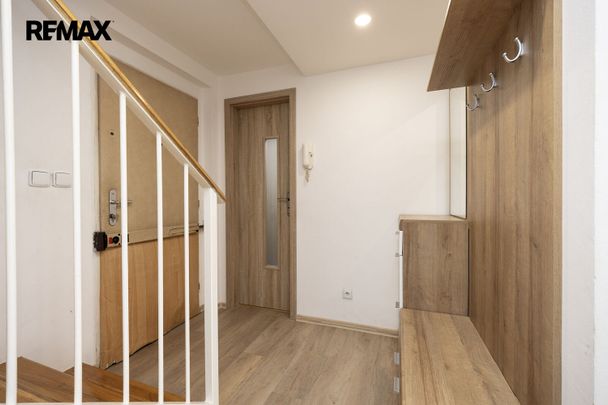Pronájem bytu 4+kk 82 m² - Photo 1
