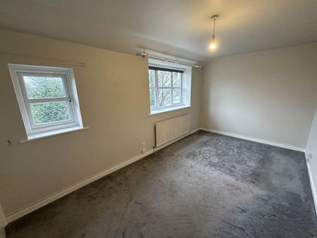 2 bedroom semi-detached house to rent - Photo 4