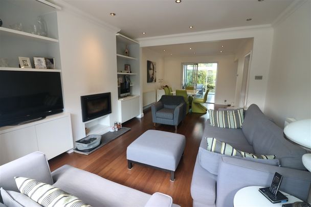 Chantry Way, Swanland, North Ferriby - Photo 1