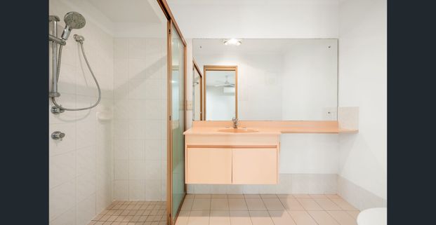 Comfortable Brick family home Ready to Move In! - Photo 1