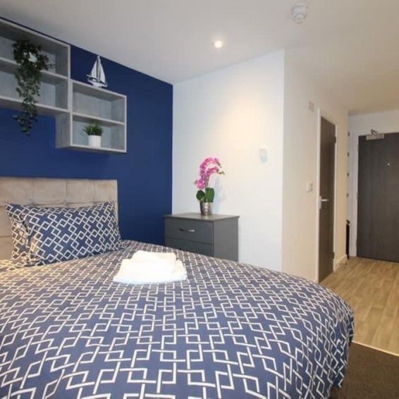 Humber Ave, Coventry - - Photo 1