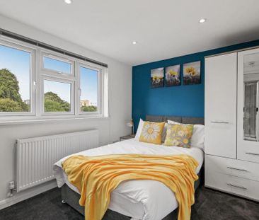 6 bedroom house to rent - Photo 1