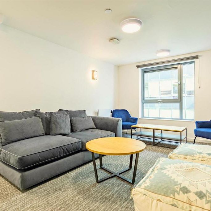 Studio to rent - Photo 1