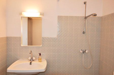 Location Maison 3 pièces 66m² CROIX CHAPEAU 17220 - Photo 4