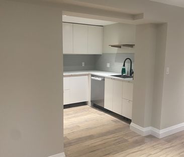 For Lease - 624 Indian Road Unit# Lower, Toronto, Ontario - Photo 2