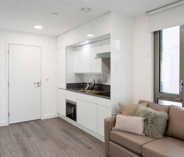 Silver Studio - Photo 1