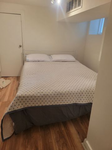 For Lease - 140 Wolverleigh Boulevard Unit# Lower, Toronto, Ontario - Photo 3