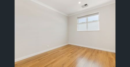 Ready and Waiting for You! - Photo 2