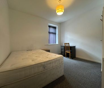 2 bedroom terraced house to rent - Photo 6