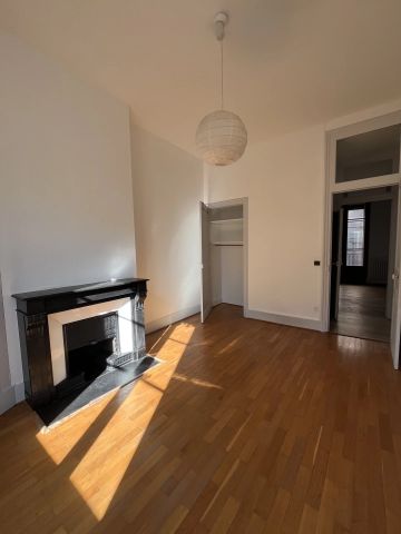 Location Appartement 4 pièces 104m² GRENOBLE 38000 - Photo 5