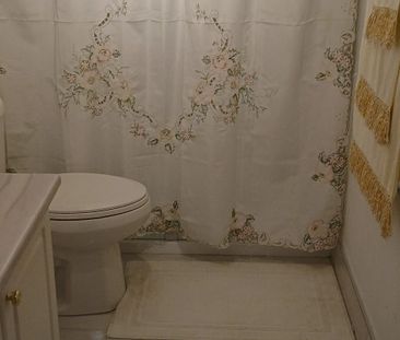 For Lease - 8 SILVER BELL Grove Unit# 302 ROOM 1, Toronto, Ontario - Photo 5