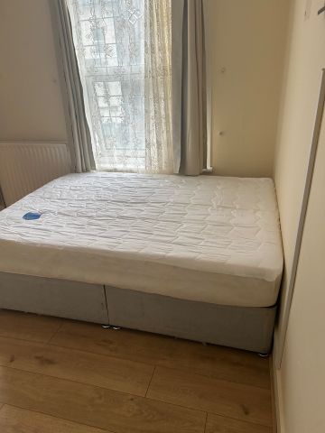 4 Bed Semi-Detached House, Thornford Road, SE13 - Photo 4