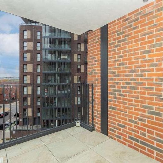 Rosefinch Apartments, Shearwater Drive, London, NW9 - Photo 1
