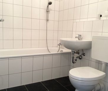 Individuelle 2-Zimmer-Wohnung mit Balkon - Foto 2