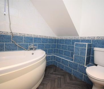 1 bedroom semi-detached house to rent - Photo 5